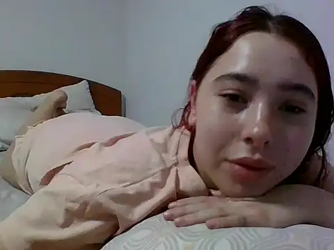 Snapshot of Anni_000 chatting on 02.23.26 Anni 000 online show from 02.23.26