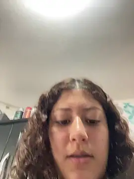 lizzy luminair online show from 02.02.26