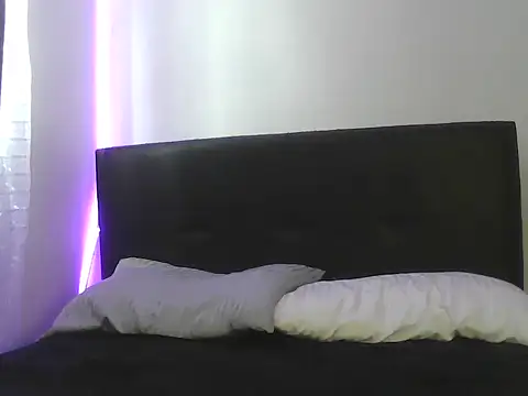 Snapshot of Itsgabyx chatting on 02.11.26 Itsgabyx online show from 02.11.26