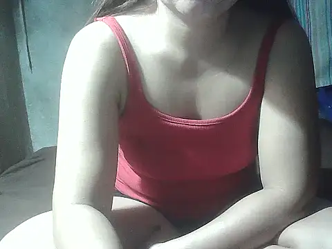 Snapshot of juliana_babe chatting on 02.25.26 juliana babe online show from 02.25.26