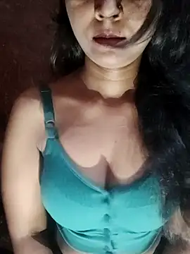 Ayesha Khan1 online show from 04.26.26