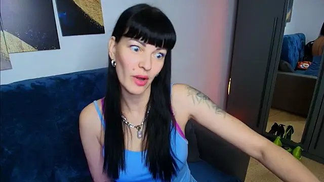 Agata  Moore online show from 05.31.26