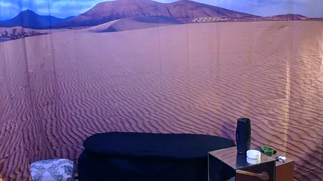 BusyB1983 online show from 03.23.26