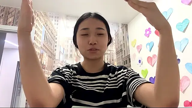 Snapshot of SweetMiaXO chatting on 02.19.26 SweetMiaXO online show from 02.19.26