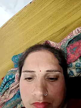 Cute-karisma1234 online show from 02.22.26