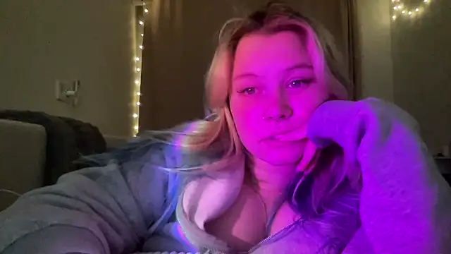 Lulu Di online show from 03.15.26