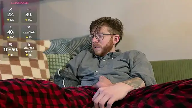 Snapshot of Gingerxl8 chatting on 02.01.26 Gingerxl8 online show from 02.01.26