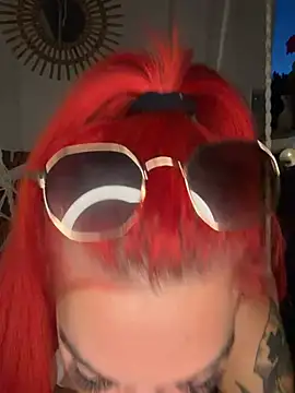MrsRedFoxy online show from 06.19.26