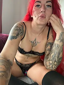 MrsRedFoxy online show from 07.06.26