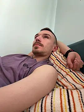 TheMaskShow online show from 04.25.26