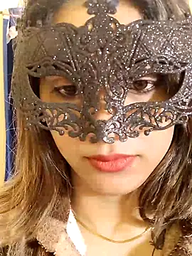 Snapshot of NEERU-STRIP chatting on 02.11.26 NEERU-STRIP online show from 02.11.26