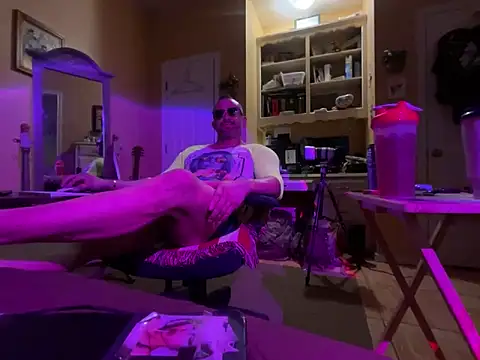 daddydonkey84 online show from 03.12.26