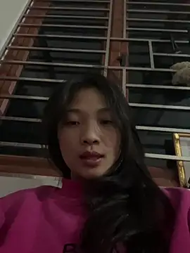 Snapshot of Lyn-be99 chatting on 02.08.26 Lyn-be99 online show from 02.08.26