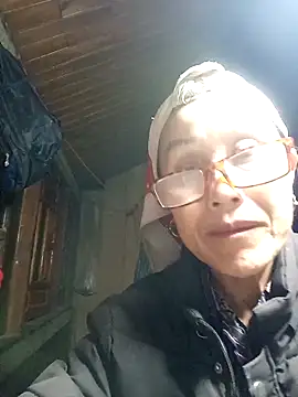 Snapshot of yoyosexy11 chatting on 02.25.26 yoyosexy11 online show from 02.25.26