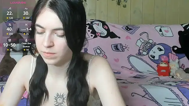 reze daisies online show from 04.10.26