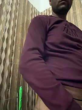 Snapshot of hardlysuck chatting on 02.25.26 hardlysuck online show from 02.25.26