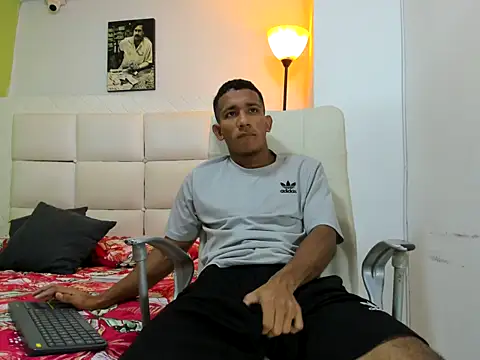 ricky spensar23cm  online show from 02.03.26