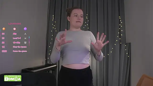 Snapshot of Agatha_Gris chatting on 02.03.26 Agatha Gris online show from 02.03.26