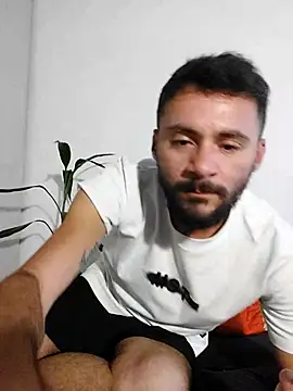 Snapshot of Erickpritz_xh chatting on 03.15.26 Erickpritz xh online show from 03.15.26