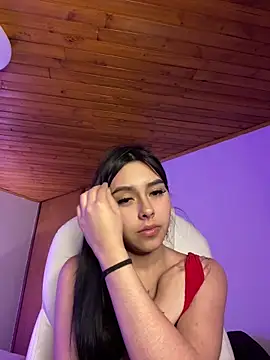 Snapshot of scarlett_pinkk1 chatting on 02.11.26 scarlett pinkk1 online show from 02.11.26