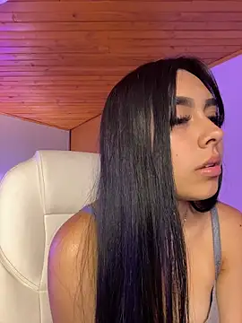 Snapshot of scarlett_pinkk1 chatting on 02.20.26 scarlett pinkk1 online show from 02.20.26