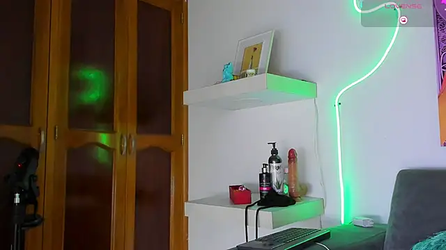 cmila0713 online show from 04.23.26