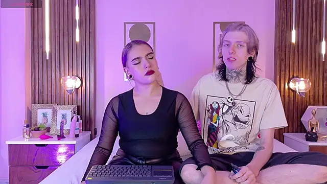 Snapshot of Hanna-Winchester chatting on 02.02.26 Hanna-Winchester online show from 02.02.26