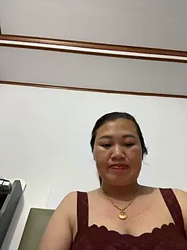 Snapshot of Puka2001 chatting on 02.15.26 Puka2001 online show from 02.15.26