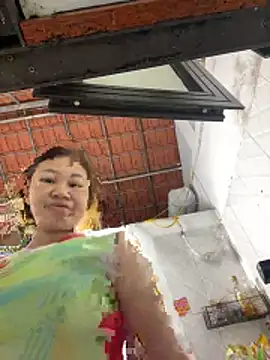 Snapshot of Puka2001 chatting on 02.24.26 Puka2001 online show from 02.24.26