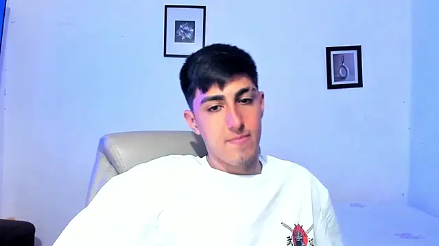 Snapshot of babyted272 chatting on 03.04.26 babyted272 online show from 03.04.26