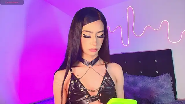 Martina Sky  online show from 04.17.26