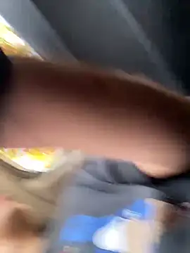 Snapshot of vanilla_Kush chatting on 02.12.26 vanilla Kush online show from 02.12.26