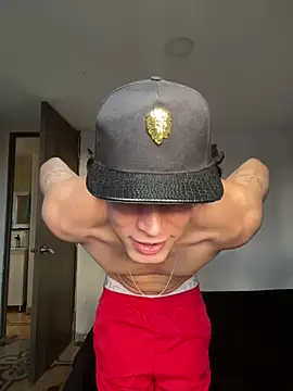 Maximuz1920 online show from 06.21.26