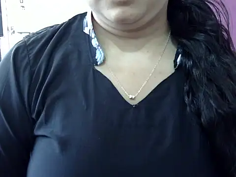 Cute Aliyaa online show from 03.30.26