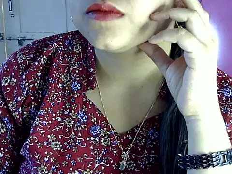 Snapshot of Cute_Aliyaa chatting on 07.01.26 Cute Aliyaa online show from 07.01.26