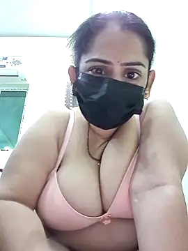 diyam4002 online show from 02.26.26