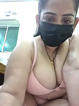 diyam4002 online show from 03.01.26