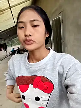 Hoa-tuylip online show from 03.09.26