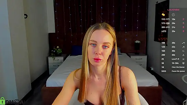 Snapshot of Tesssa_Young chatting on 03.30.26 Tesssa Young online show from 03.30.26