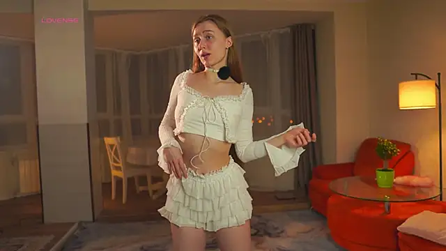 SharaNewbern online show from 03.09.26