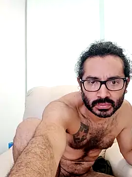 Snapshot of Batou1683 chatting on 05.01.26 Batou1683 online show from 05.01.26