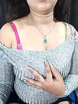 alinaarora online show from 04.13.26