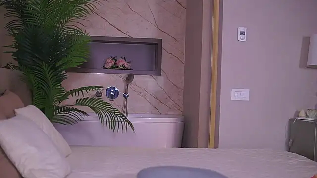 BiancaCain online show from 03.24.26