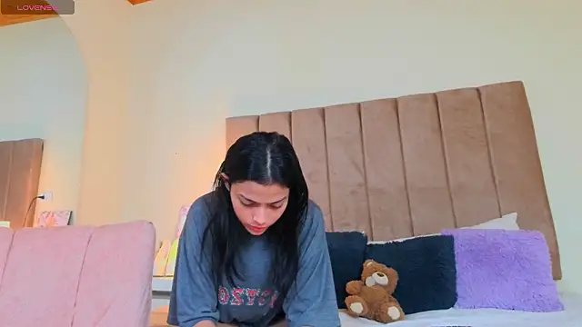 LANA LARSEN online show from 03.13.26