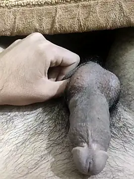 Nniiyakk online show from 04.16.26