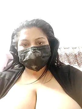 Snapshot of milf_punjaban chatting on 03.24.26 milf punjaban online show from 03.24.26