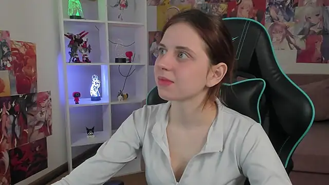 Snapshot of FreyaVey chatting on 03.01.26 FreyaVey online show from 03.01.26