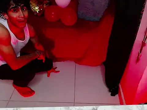 Snapshot of Caius_fox chatting on 02.13.26 Caius fox online show from 02.13.26