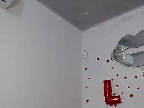 Caius fox online show from 03.12.26