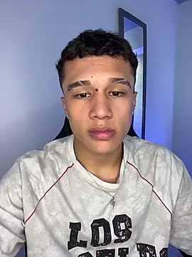 Dominik Souza online show from 04.02.26